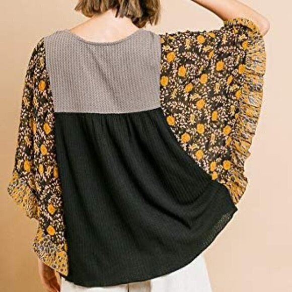 Umgee Women's Floral Mixed Print Black and Brown Waffle Knit Top Size Small - Picture 2 of 6